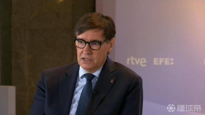 加泰主席:西班牙前首相对法国队的种族歧视言论是严重错误