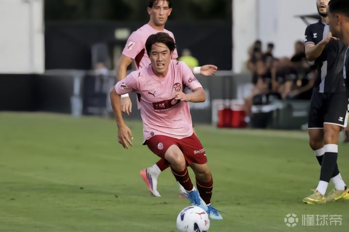 瓦伦西亚解决佐藤龙之介注册问题,准备迎战塞尔塔